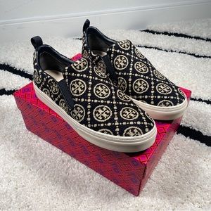 Tory Burch T Monogram Slip on Sneaker New in Box Size 8